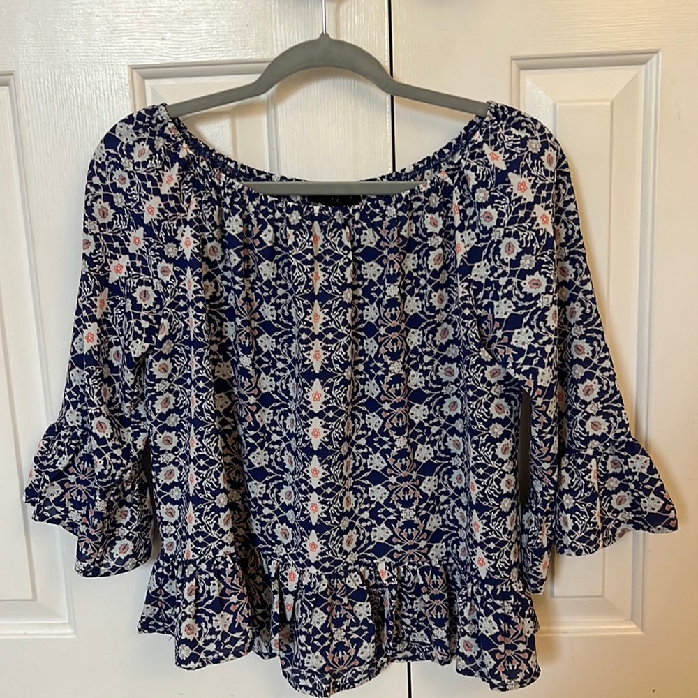Elastic Neckline Flowy Blue/Pink Floral Dressy Top